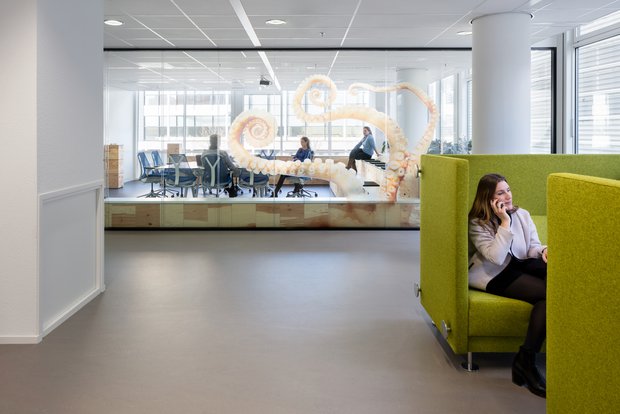 Kruisplein-276-kantoorinterieur_©_Kraaijvanger-Architects_3193_01_N7_jpg4press.jpg