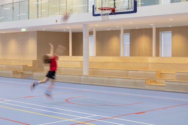 Sporthal American School of The Hague in Wassenaar by PDR ism Kraaijvanger Architects © Stijn Poelstra 2115_37_N6.jpg