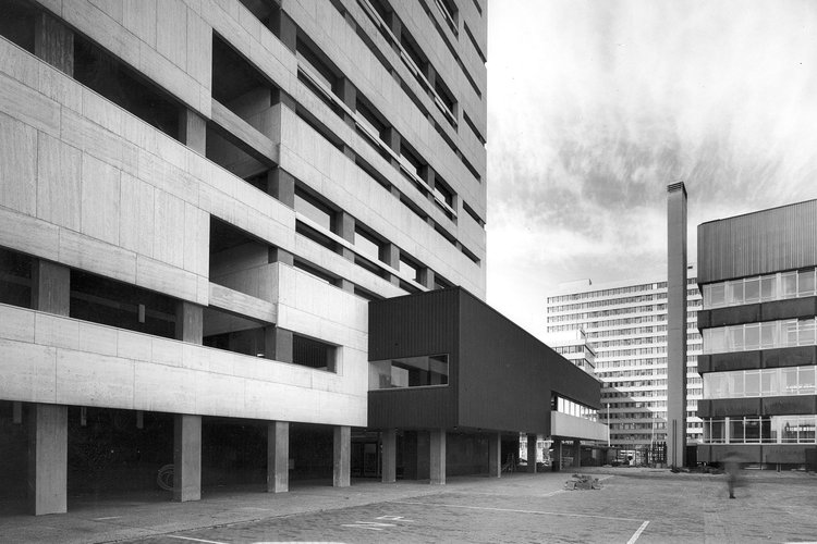 Telefoondistricts- centrale Den Haag- Kraaijvanger Architects - 50c74566bf59a.jpg